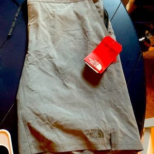 The north face size large men’s shorts